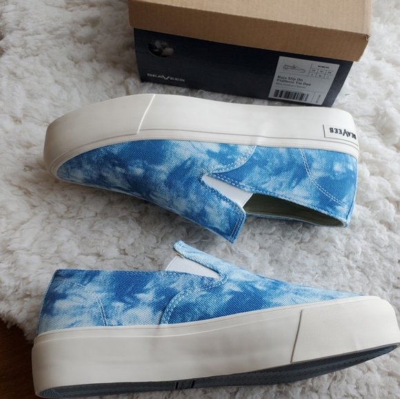 SeaVees Baja blue tie-dye platform slip-ons - Picture 5 of 8